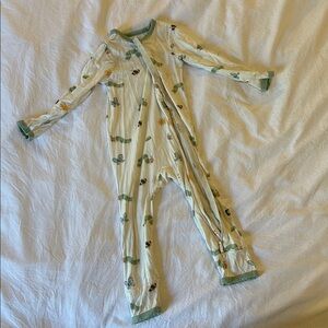 Kyte BABY hungry caterpillar